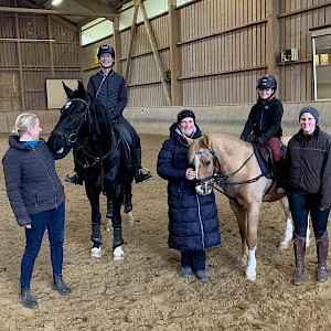 Surprise Surprise: Glanzlichter PSKO-Dressurlehrgang mit Lucia Burkhart